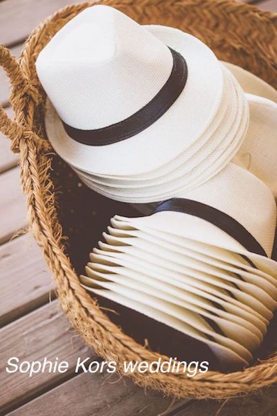 sombreros-invitados-boda-formentera