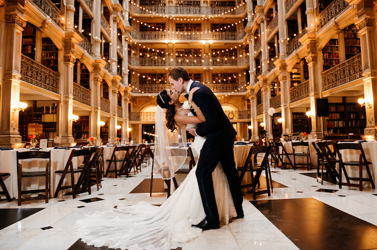 boda biblioteca